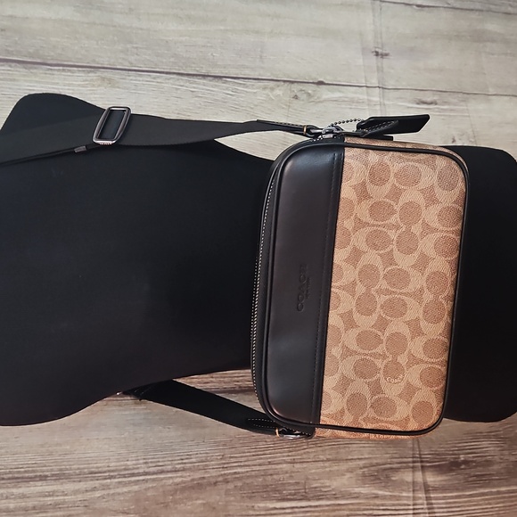 Mens Coach Graham Crossbody Brown Bag